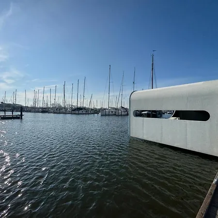 Semesterbostad Tinyfloat